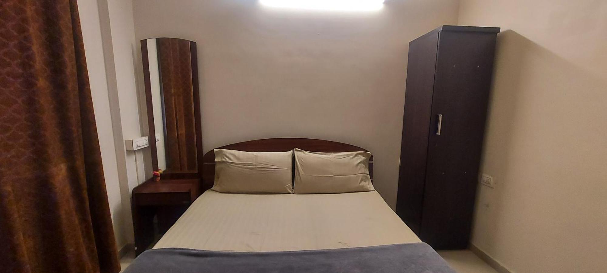 Tranquil Serviced Apartments Bangalore Exterior foto